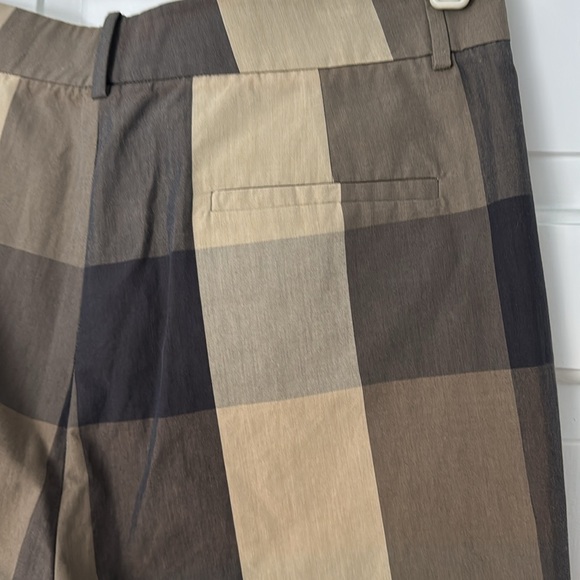 Theory High-Rise Straight Pant in Check Silk-Cotton - Picture 9 of 12